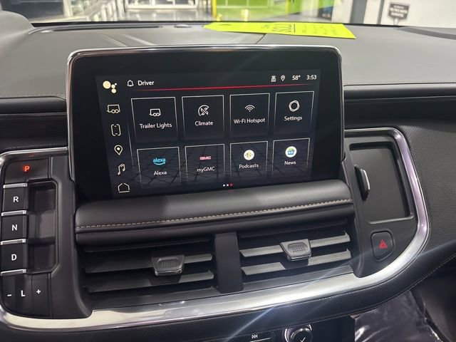 Used 2024 GMC Yukon AT4 w/ AT4 Premium Package AWD/4WD image 27