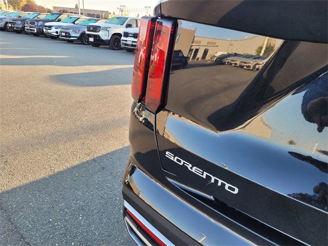 Used 2024 Kia Sorento EX image 6