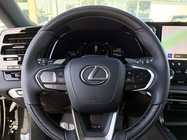 Used 2025 Lexus RX 350 w/ Convenience Package image 26
