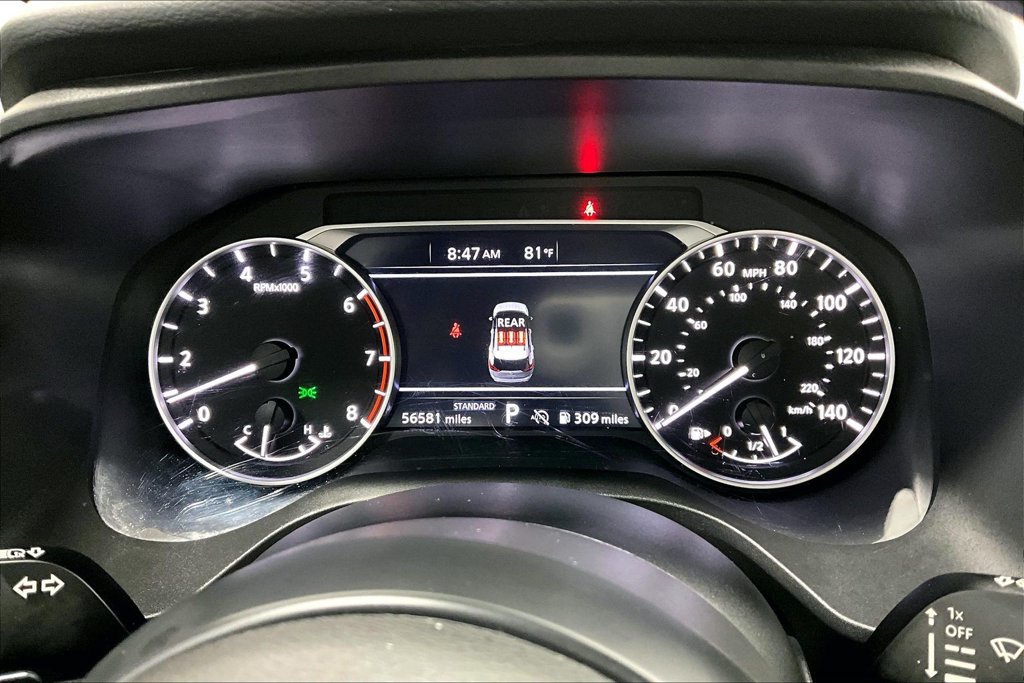 Used 2024 Nissan Rogue SV w/ SV Premium Package FWD image 27