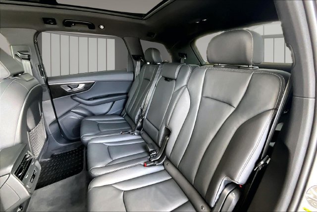 New 2026 Audi Q7 2.0T Premium AWD/4WD image 10
