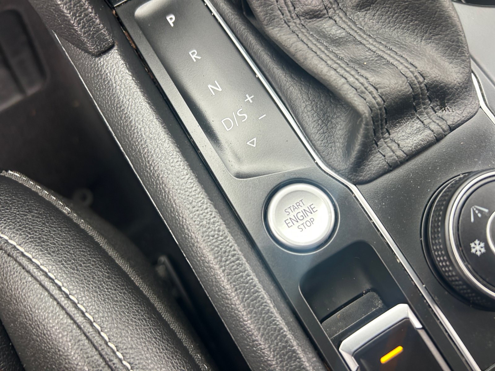 Certified 2021 Volkswagen Atlas SE AWD/4WD image 29