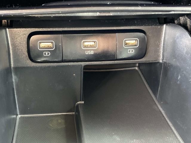 Used 2022 Kia Sorento S image 10
