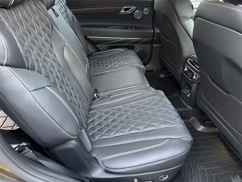 Used 2023 Genesis GV80 3.5T image 16