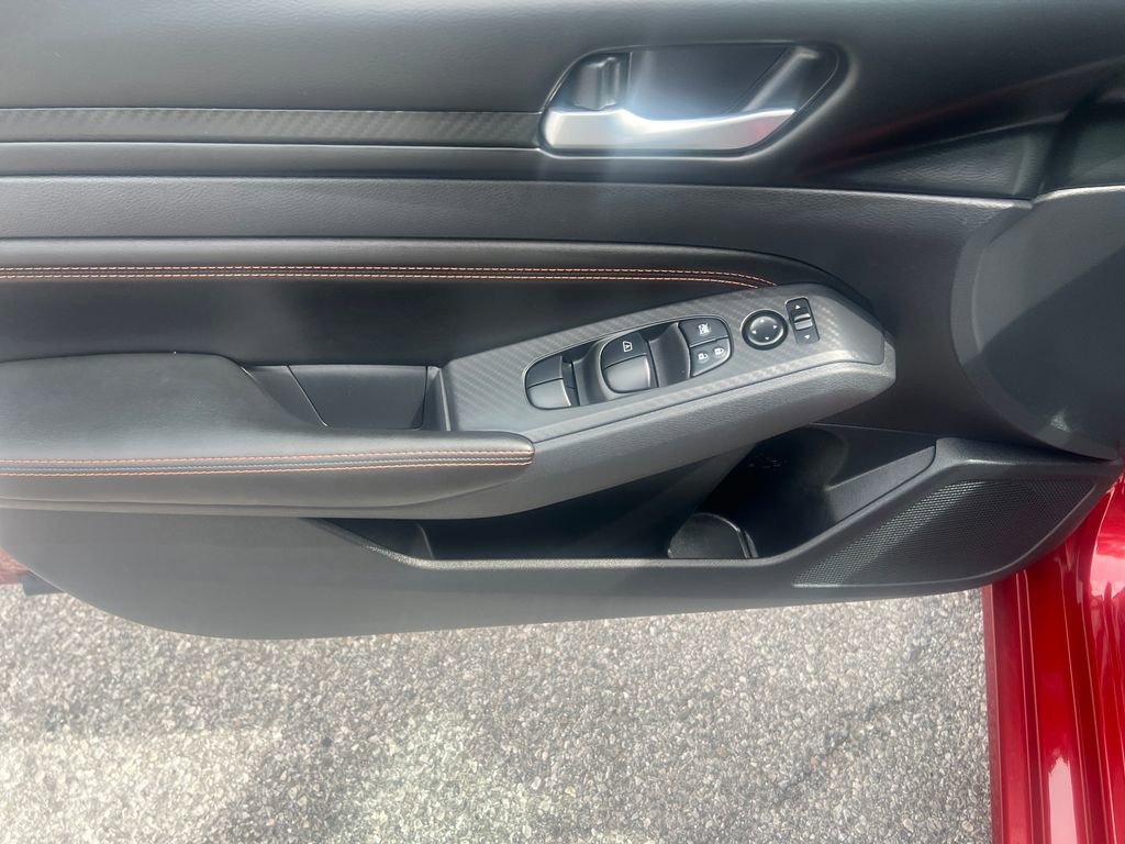 Used 2022 Nissan Altima 2.0 SR image 11