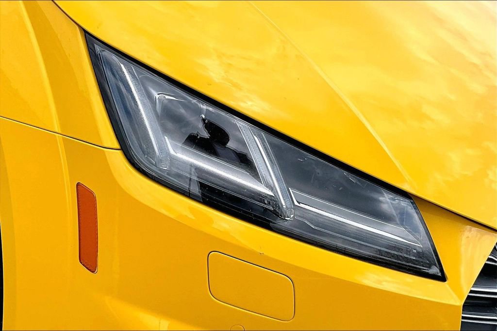 Used 2016 Audi TTS 2.0T Coupe AWD/4WD image 29