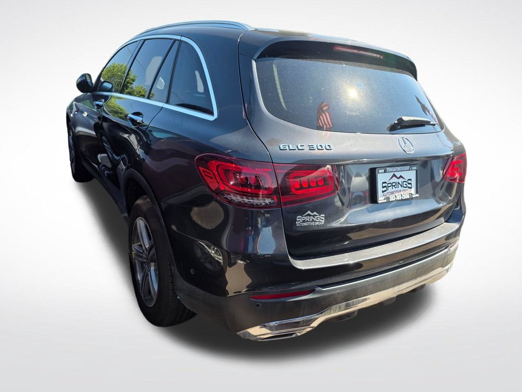 Used 2021 Mercedes-Benz GLC 300 4MATIC image 5