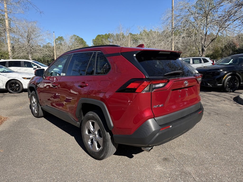 Used 2023 Toyota RAV4 XLE image 4