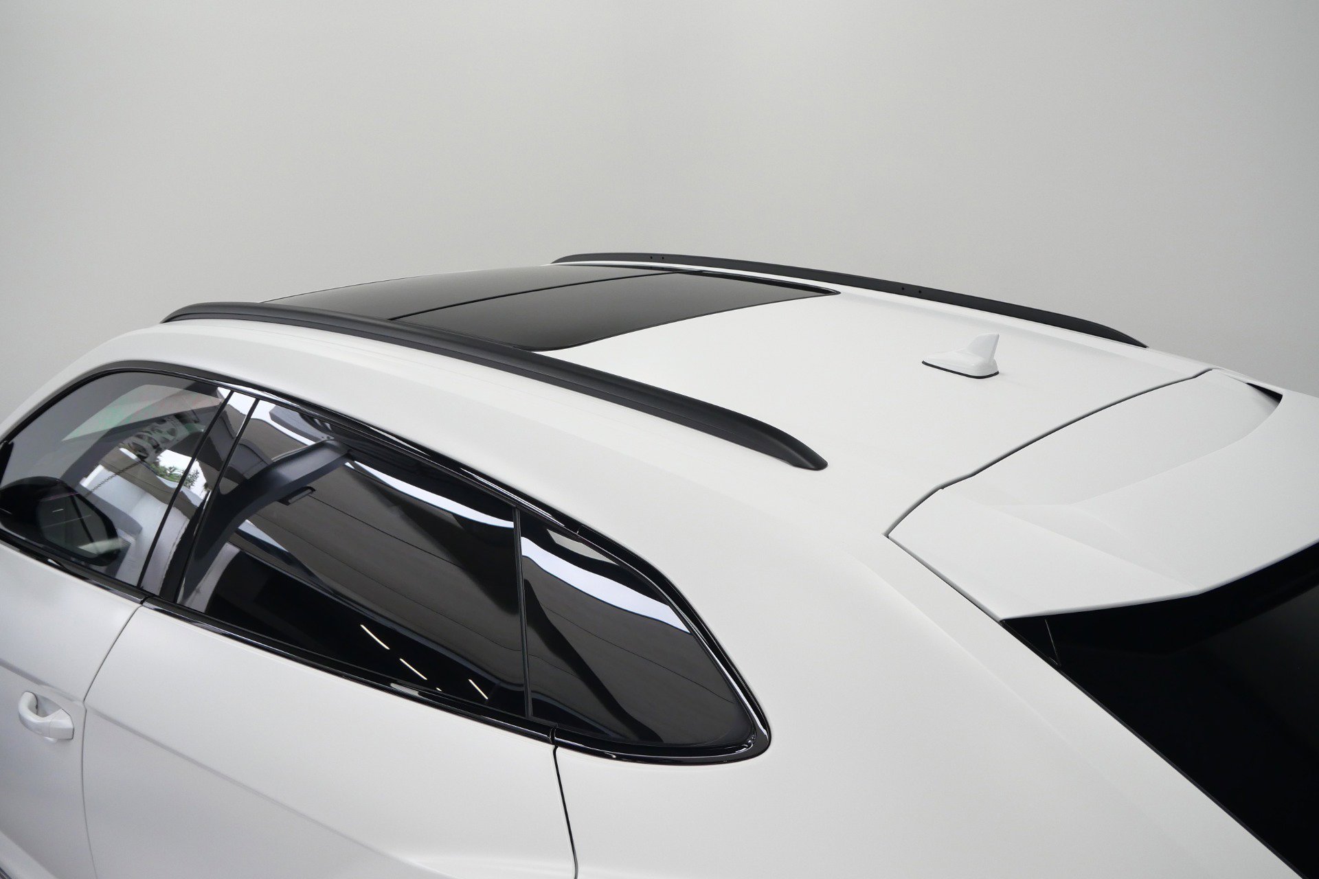 Used 2021 Lamborghini Urus AWD/4WD image 45