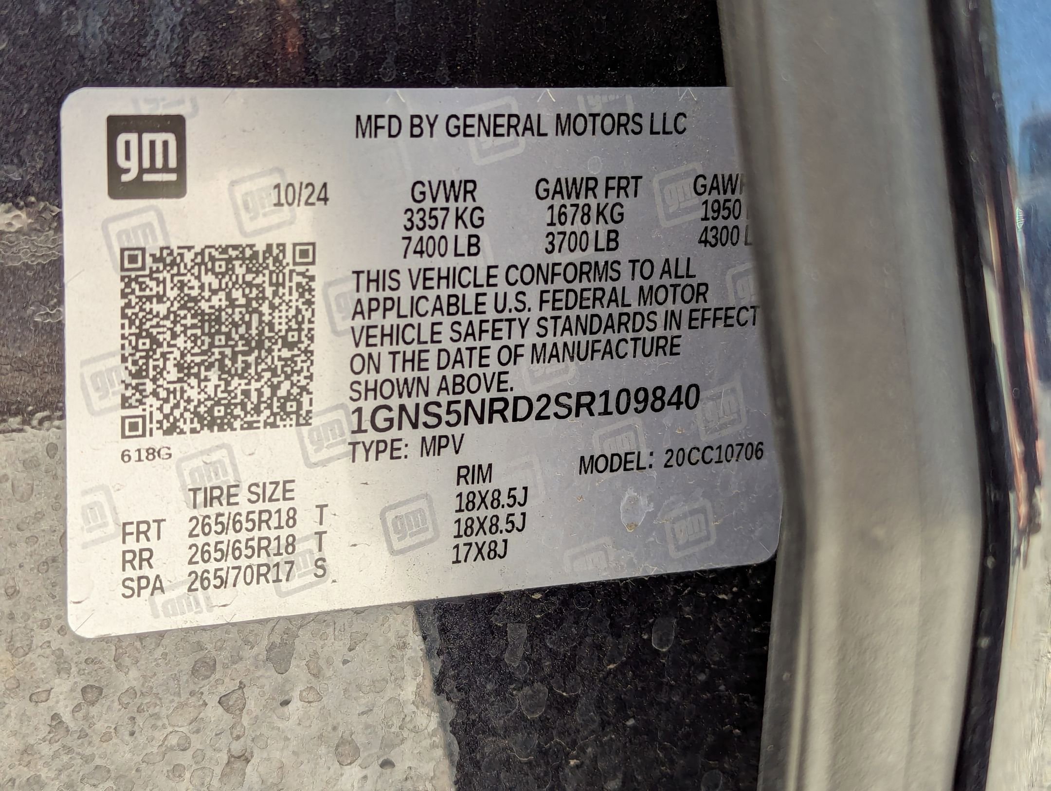 Used 2025 Chevrolet Tahoe LT image 33