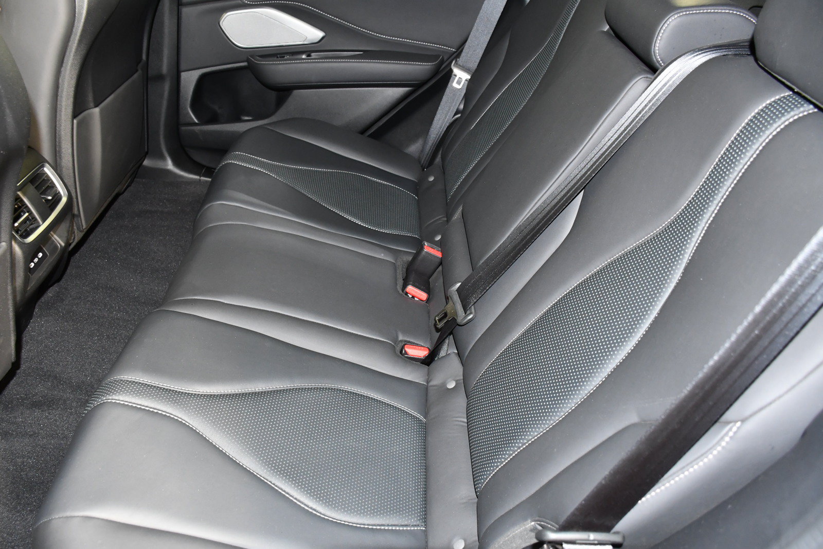 Certified 2024 Acura RDX SH-AWD w/ Technology Package image 47
