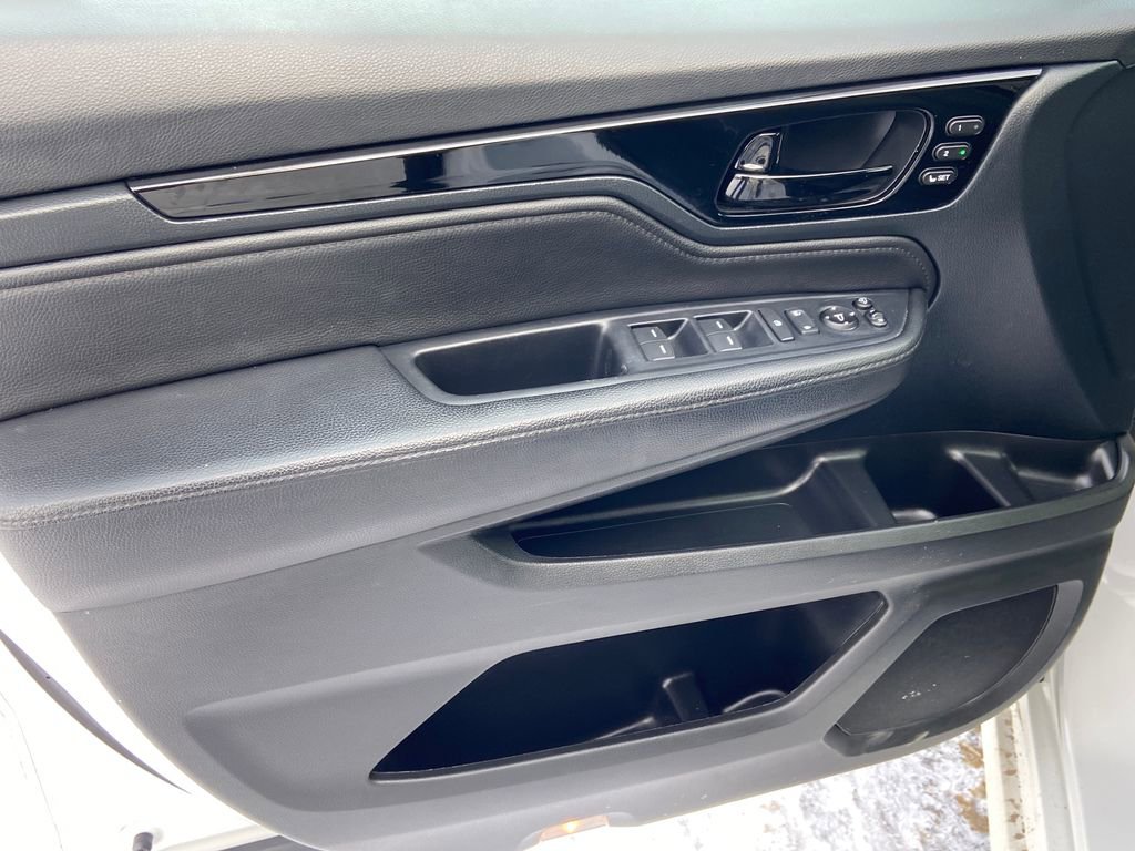 Used 2023 Honda Odyssey Elite image 11