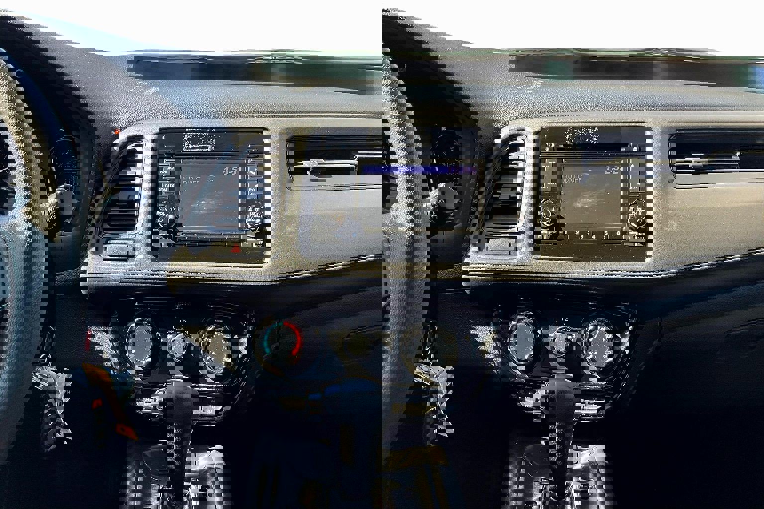 Used 2017 Honda HR-V LX image 6