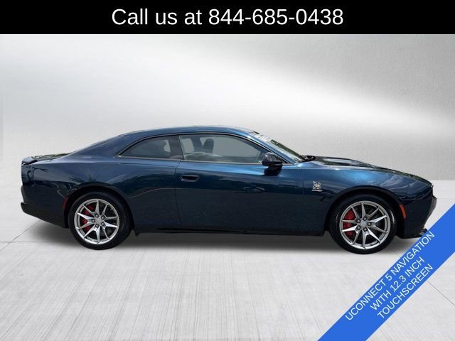 Used 2024 Dodge Charger Daytona Scat Pack w/ Plus Group AWD/4WD image 4