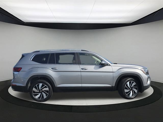 New 2026 Volkswagen Atlas SEL image 8