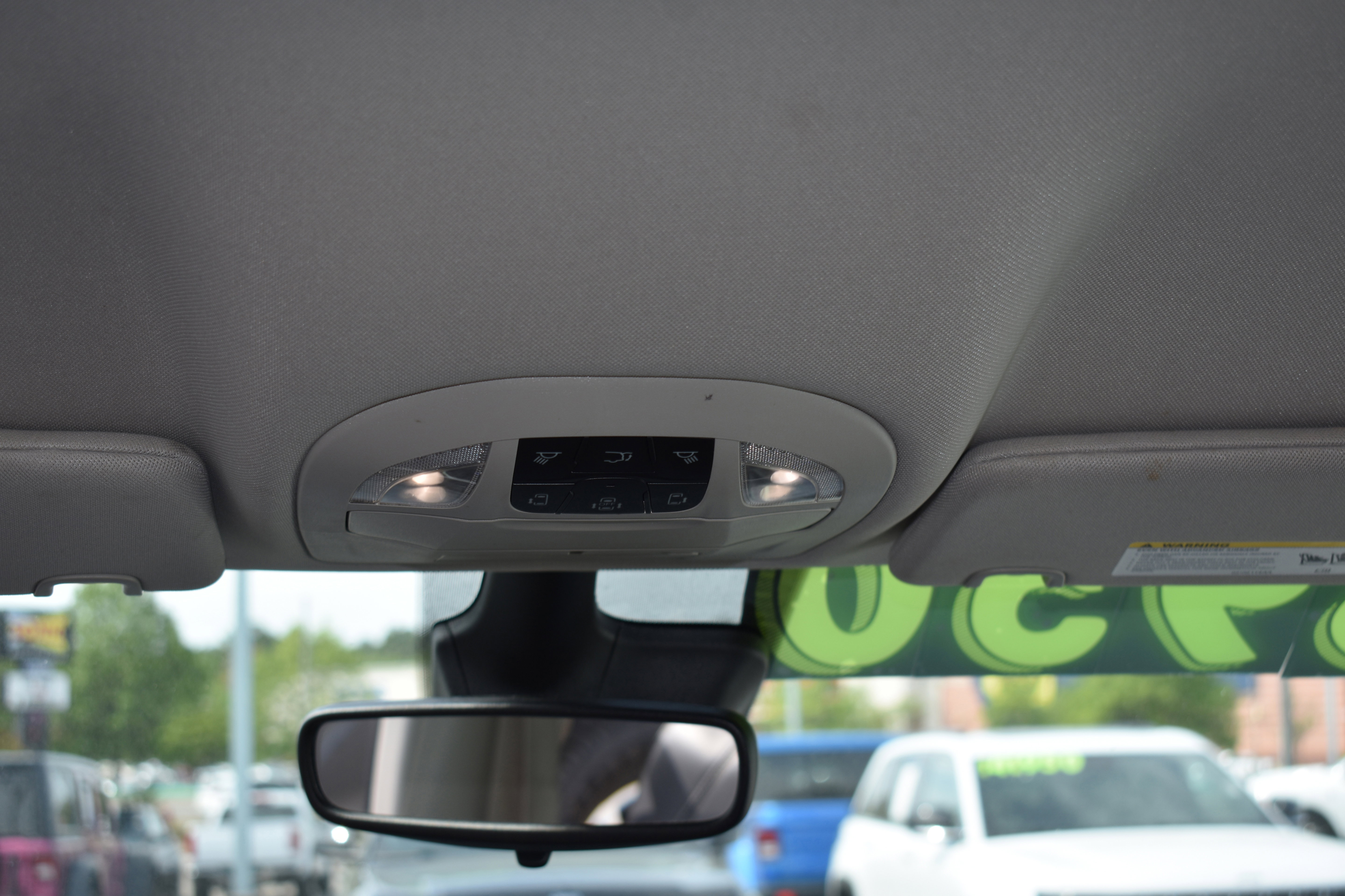 Used 2023 Chrysler Pacifica Touring-L image 33