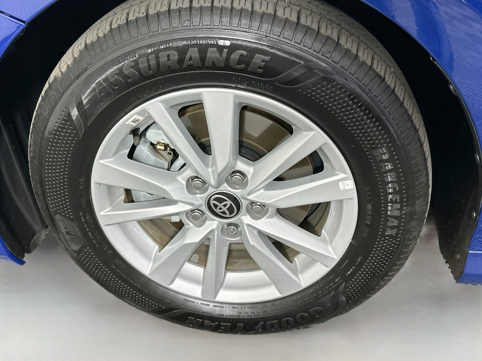 Certified 2026 Toyota Camry LE w/ Preferred Package 2 (TMS) FWD image 30