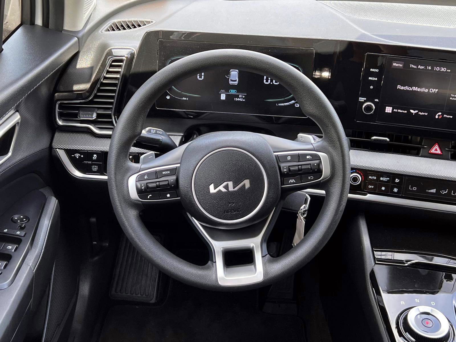 Used 2023 Kia Sportage LX AWD/4WD image 12