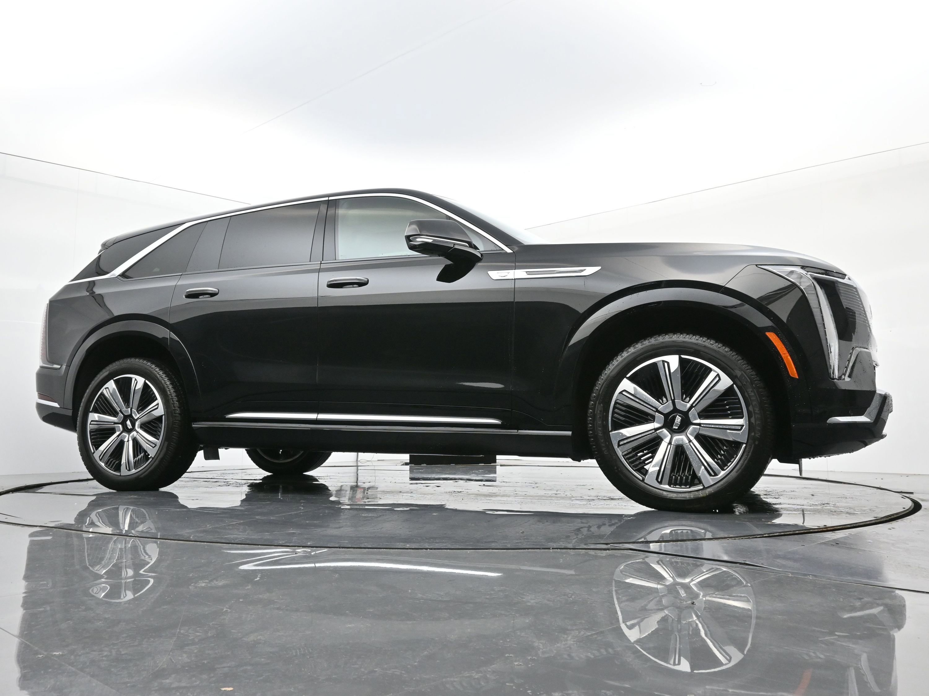 New 2025 Cadillac Escalade IQ Luxury 2 image 21