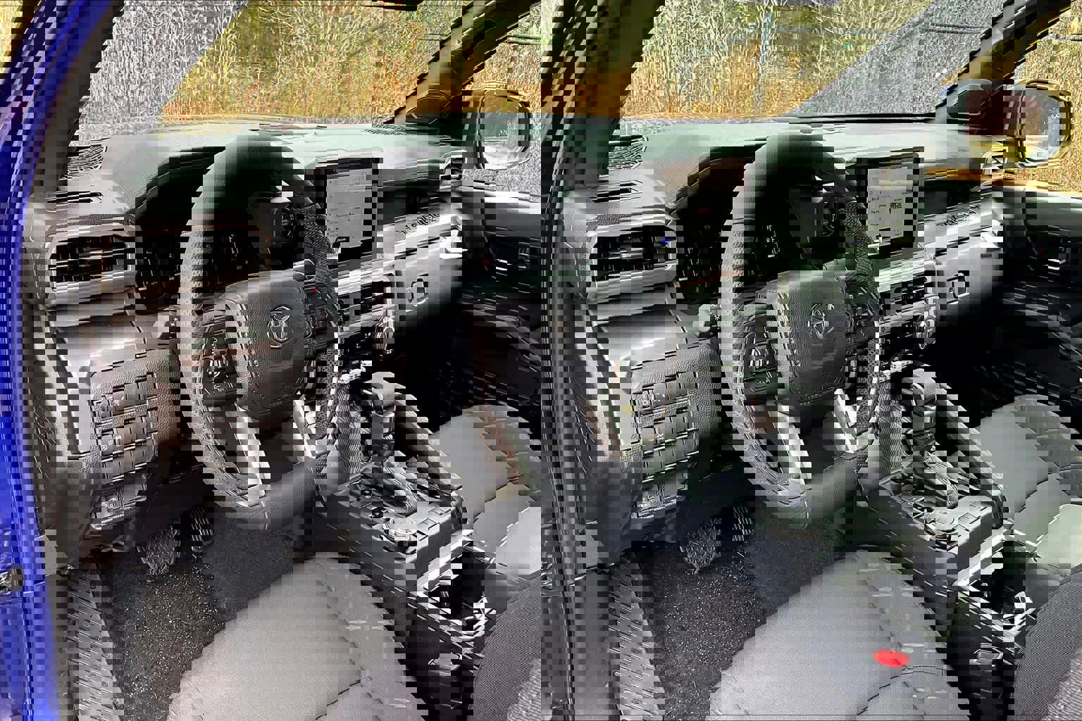 New 2025 Toyota Tacoma SR5 image 8