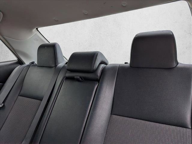 Used 2017 Toyota Corolla SE image 16