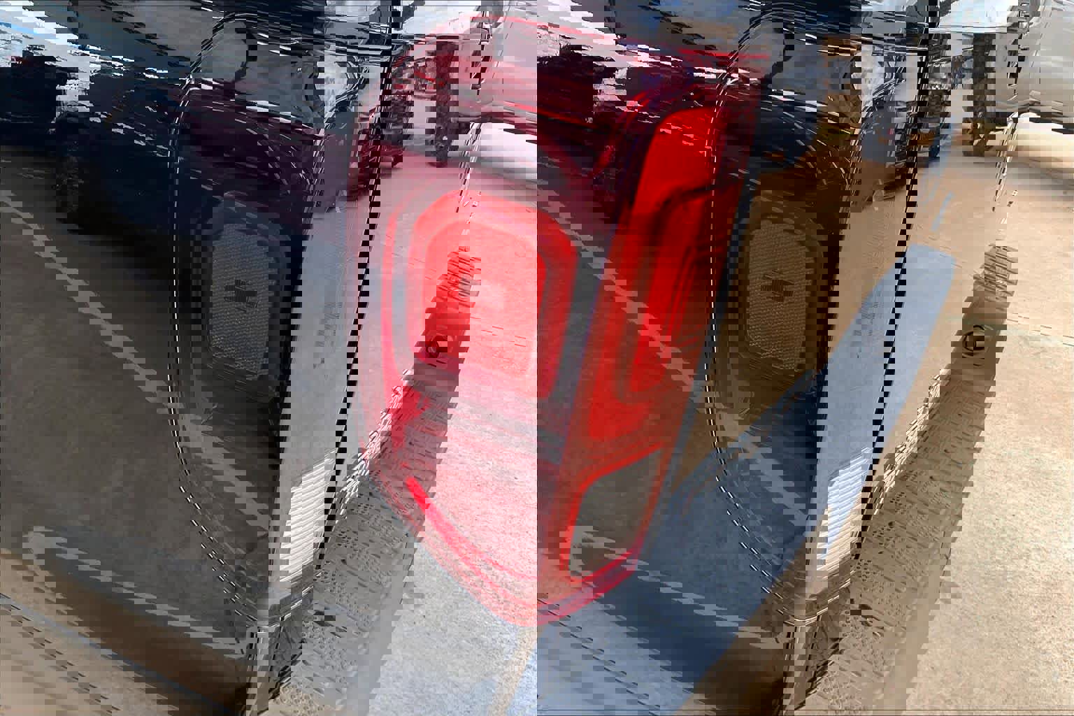 Used 2023 Honda Ridgeline Sport image 28