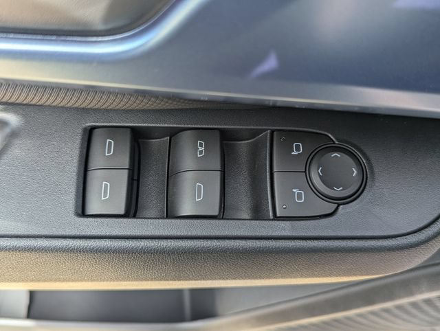 New 2026 Chevrolet Equinox EV LT FWD image 13