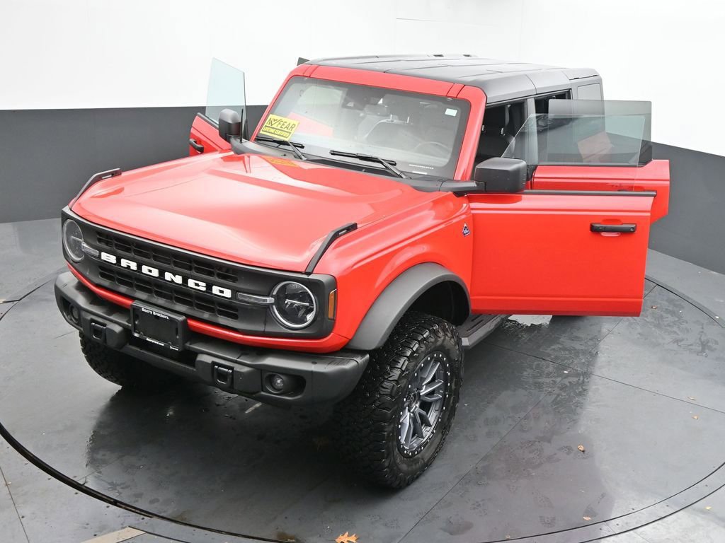 Used 2023 Ford Bronco Black Diamond image 44