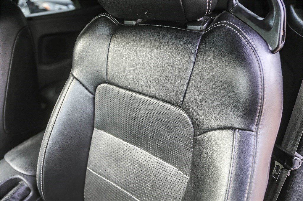 Used 2019 Ford Mustang GT Premium image 24