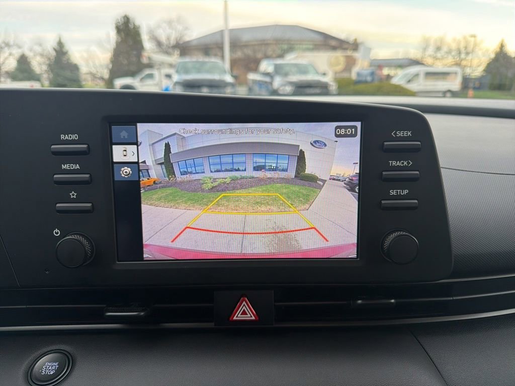 Used 2025 Hyundai Elantra Sport image 28