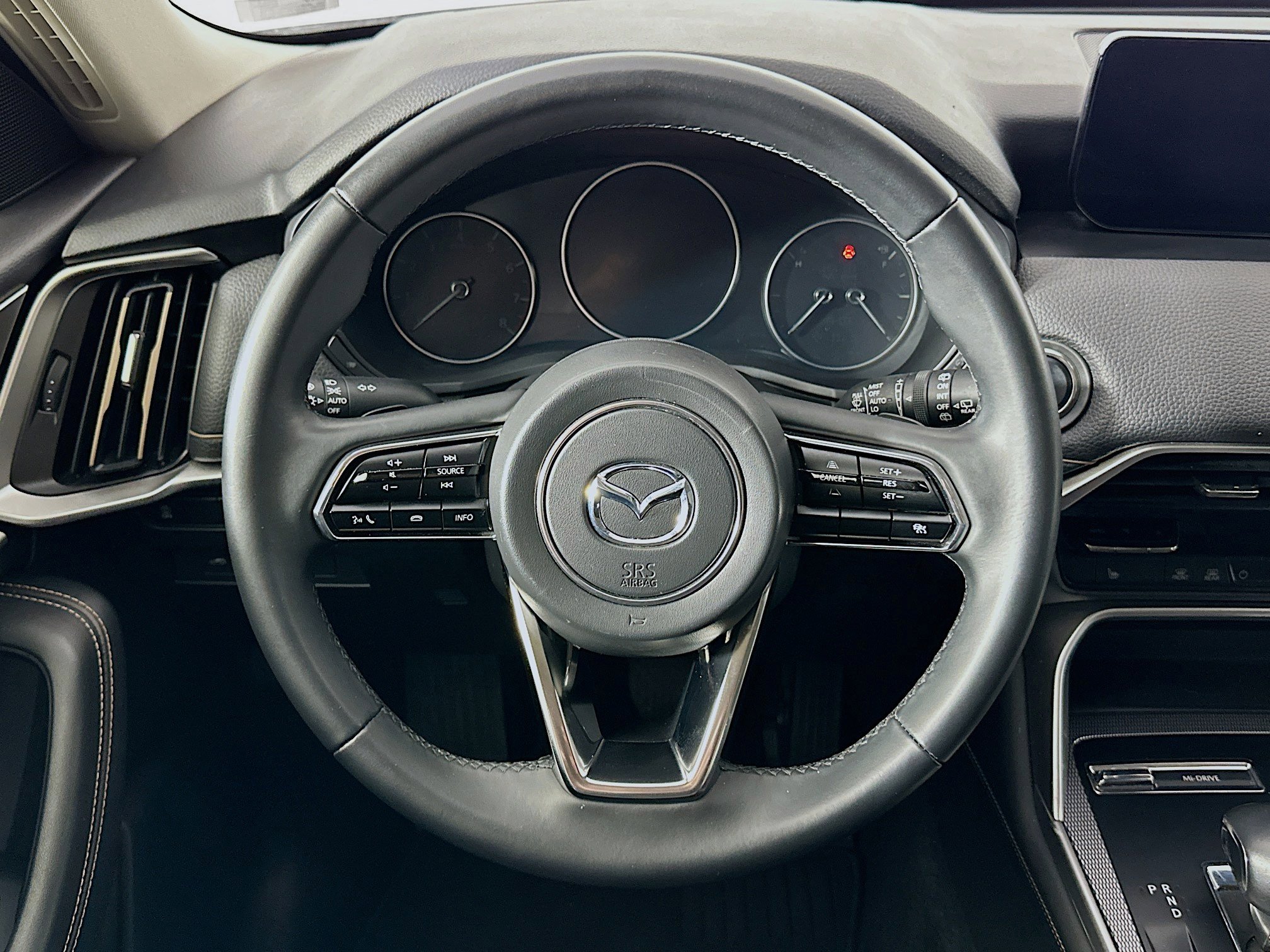 Used 2024 MAZDA CX-90 3.3 Turbo w/ Preferred Plus image 18