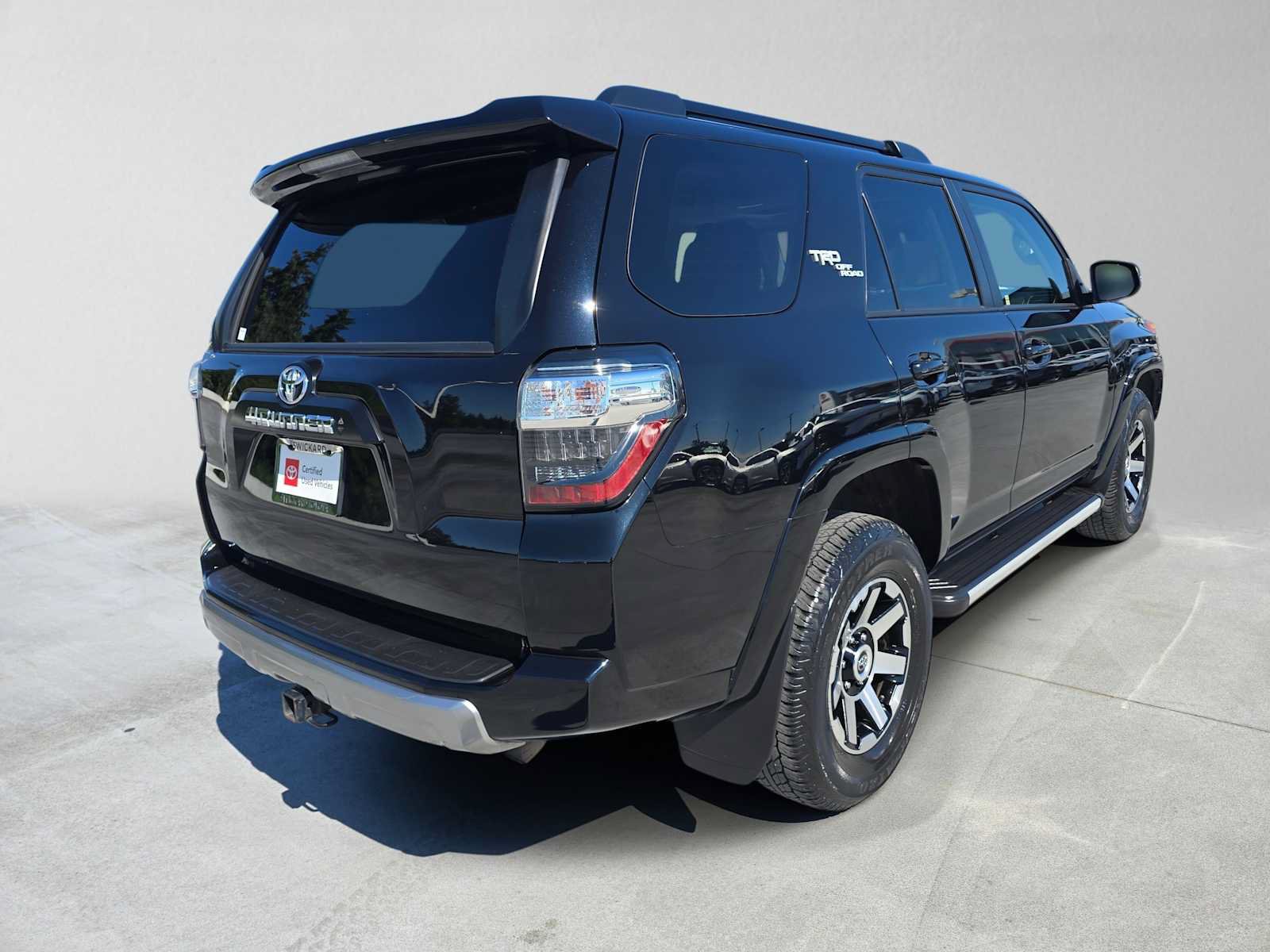 Certified 2023 Toyota 4Runner TRD Off-Road Premium w/ Moonroof Package AWD/4WD image 7
