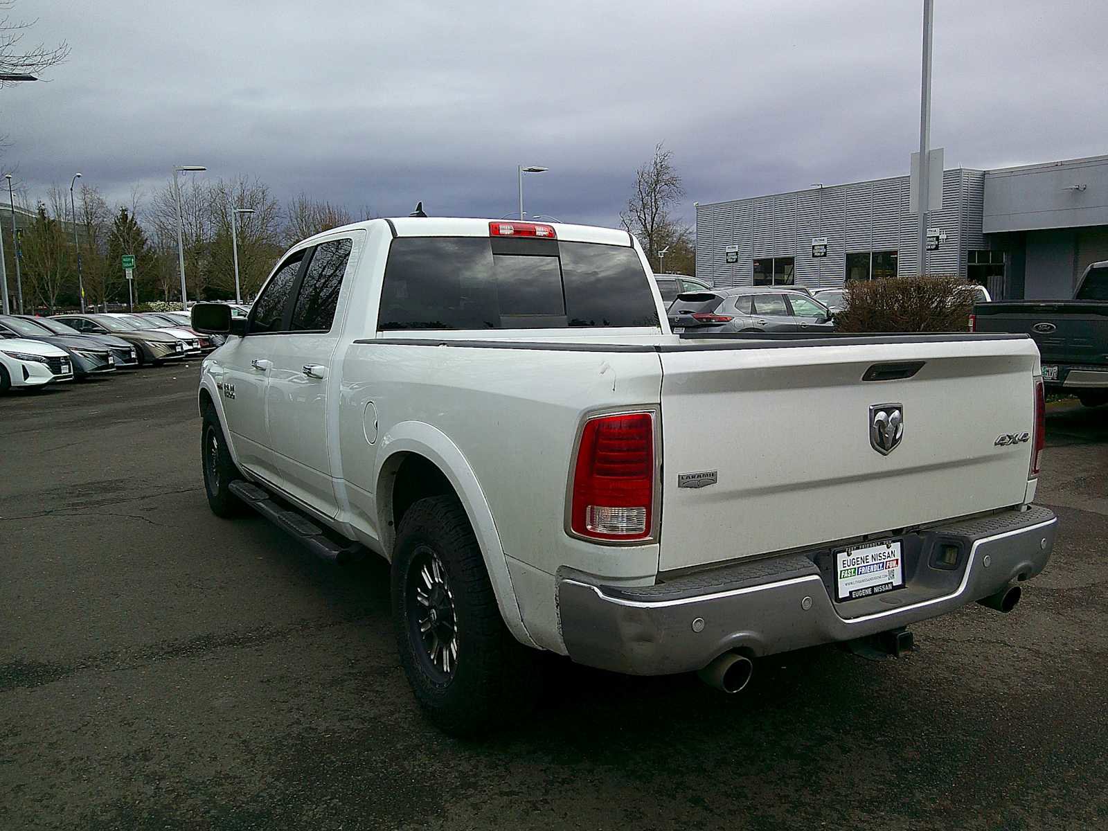Used 2014 RAM 1500 Laramie w/ Convenience Group image 3