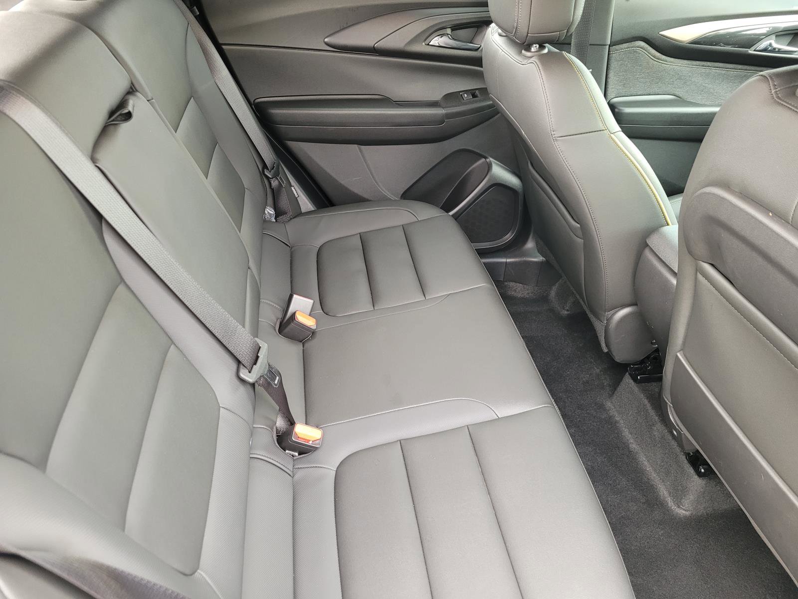 Used 2025 Chevrolet TrailBlazer ACTIV image 13