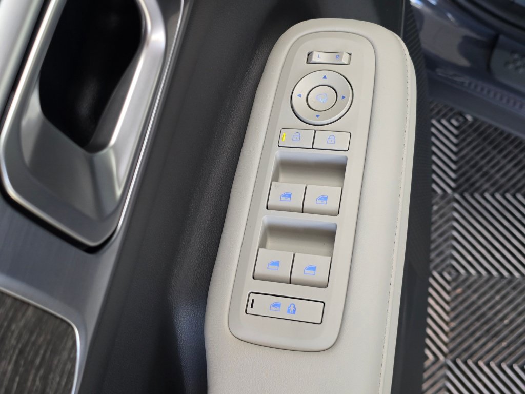 New 2026 Hyundai Santa Fe Limited AWD/4WD image 21