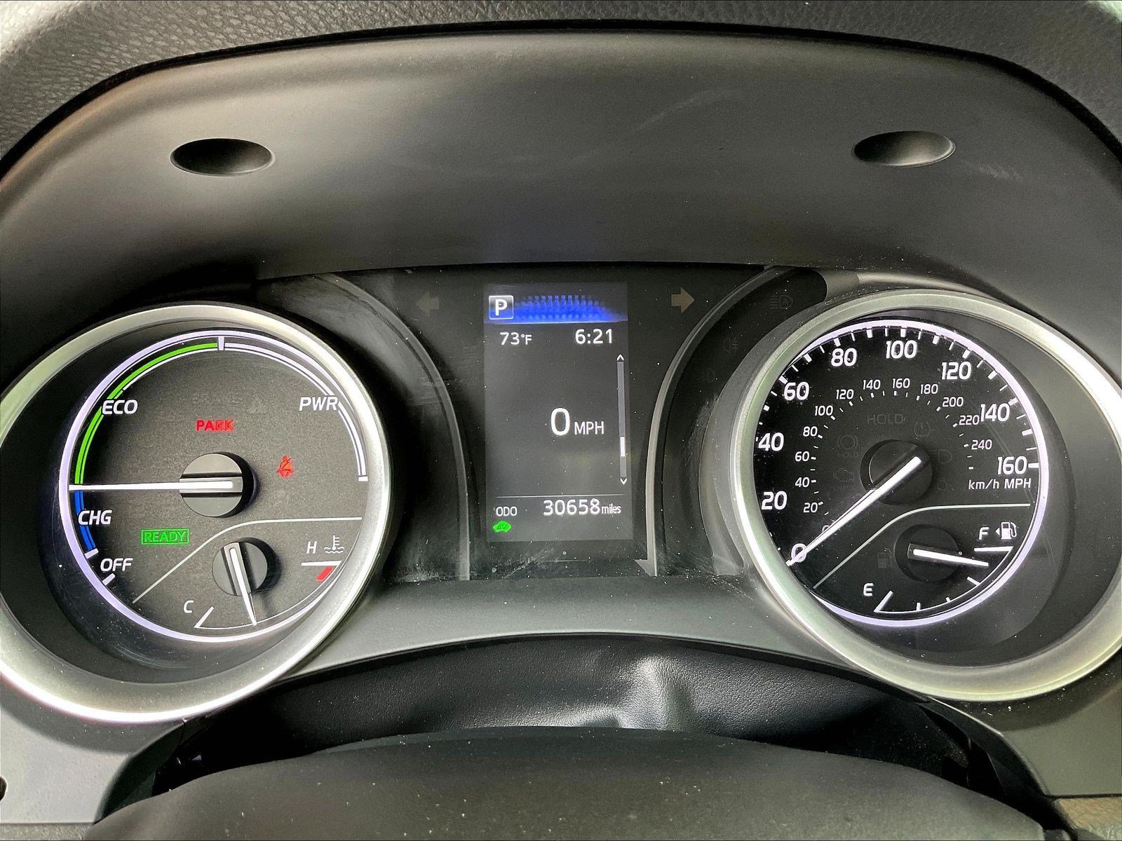 Used 2021 Toyota Camry LE FWD image 12