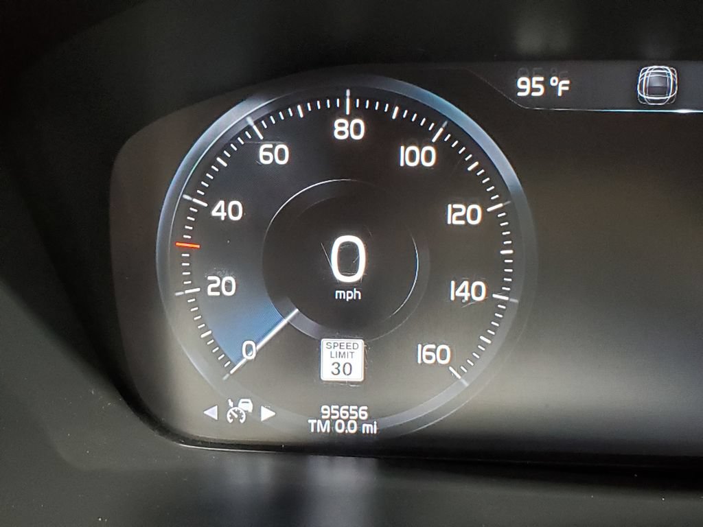 Used 2018 Volvo XC90 T6 Inscription w/ Convenience Package AWD/4WD image 44