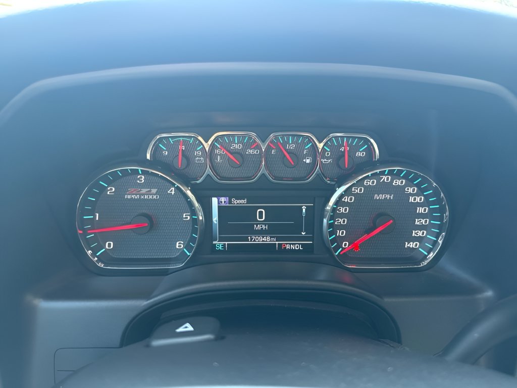 Used 2017 Chevrolet Silverado 1500 LT w/ All Star Edition AWD/4WD image 24