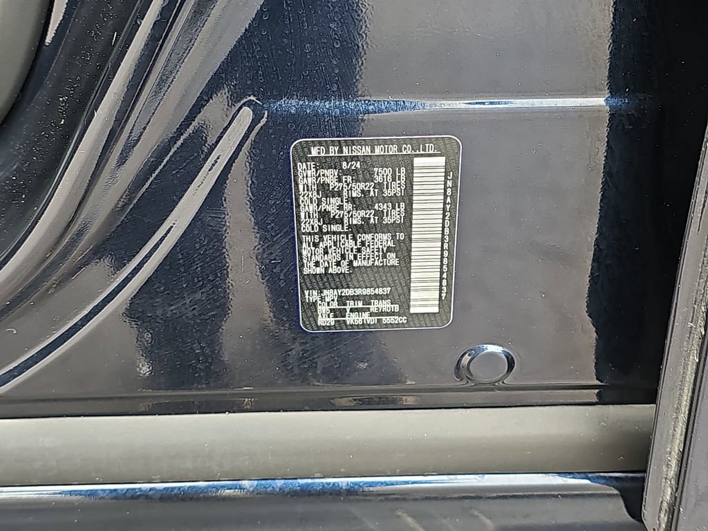 Used 2024 Nissan Armada Platinum w/ Captain's Chairs Package image 40