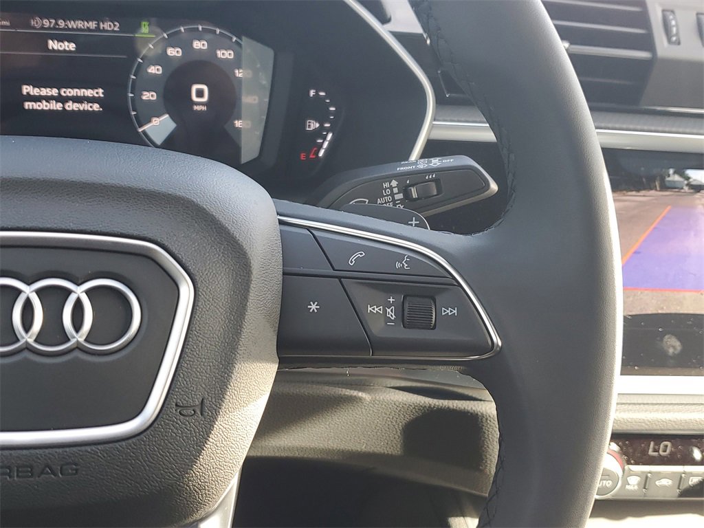 New 2025 Audi Q3 2.0T Premium image 8