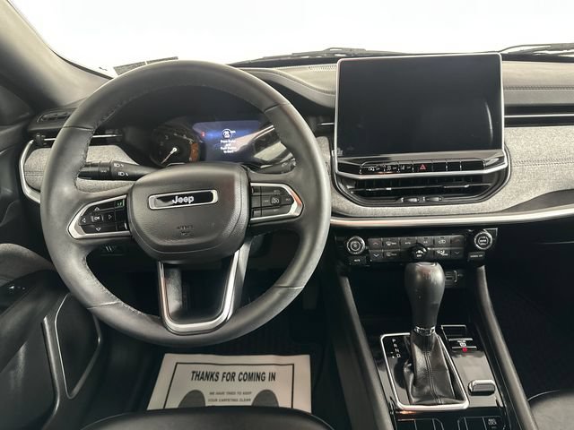 Certified 2023 Jeep Compass Latitude w/ Convenience Group AWD/4WD image 6