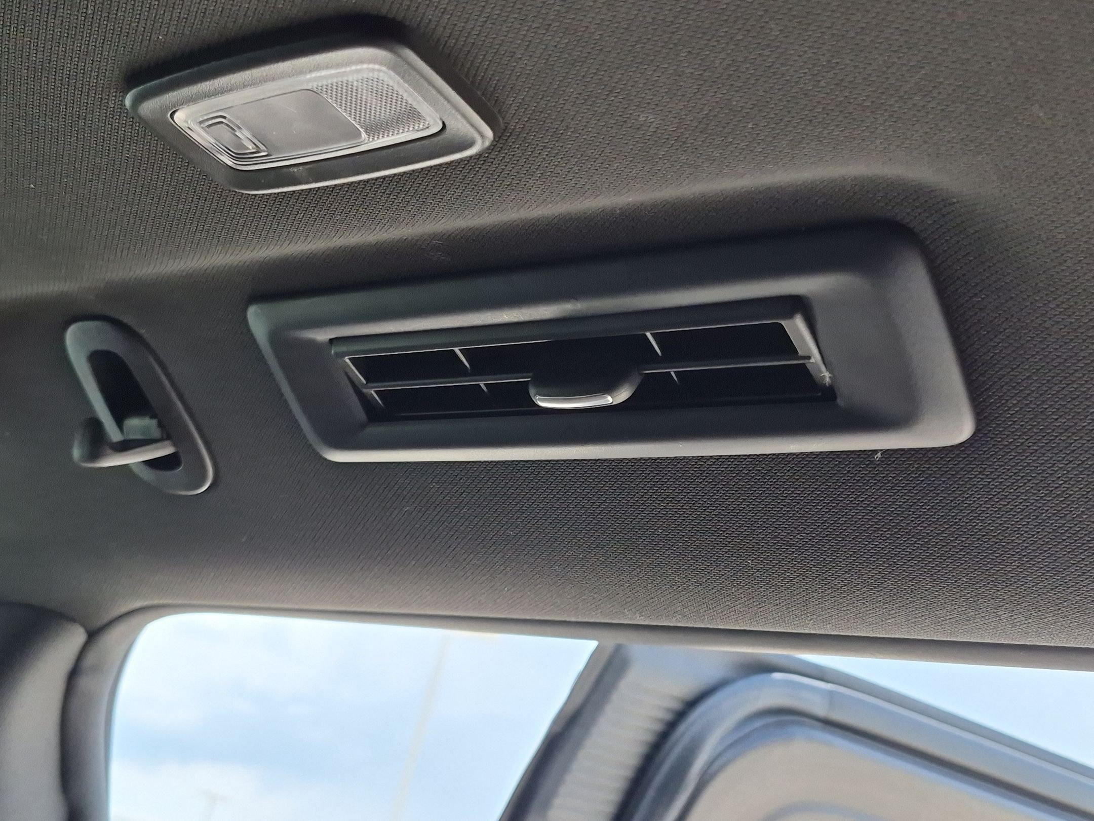 Used 2021 Chevrolet Tahoe High Country AWD/4WD image 29
