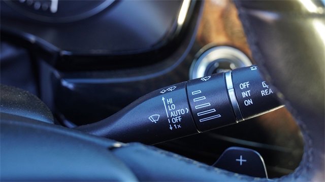 Used 2020 Cadillac XT6 Premium Luxury image 33