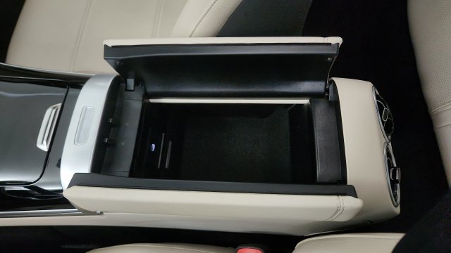 Used 2025 Mercedes-Benz C 300 Sedan image 77