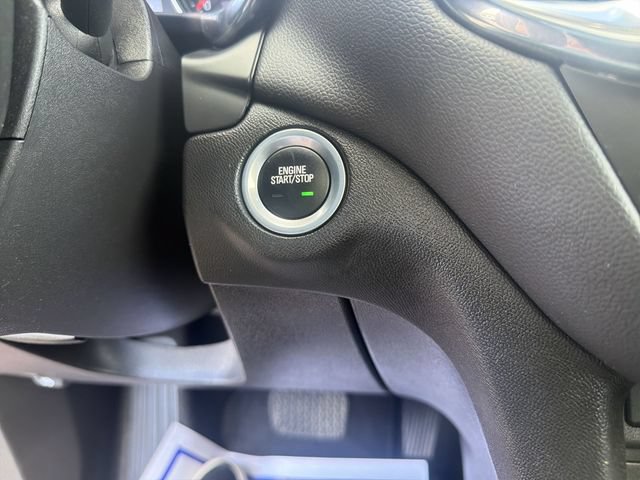 Used 2023 Chevrolet Equinox LT AWD/4WD image 17