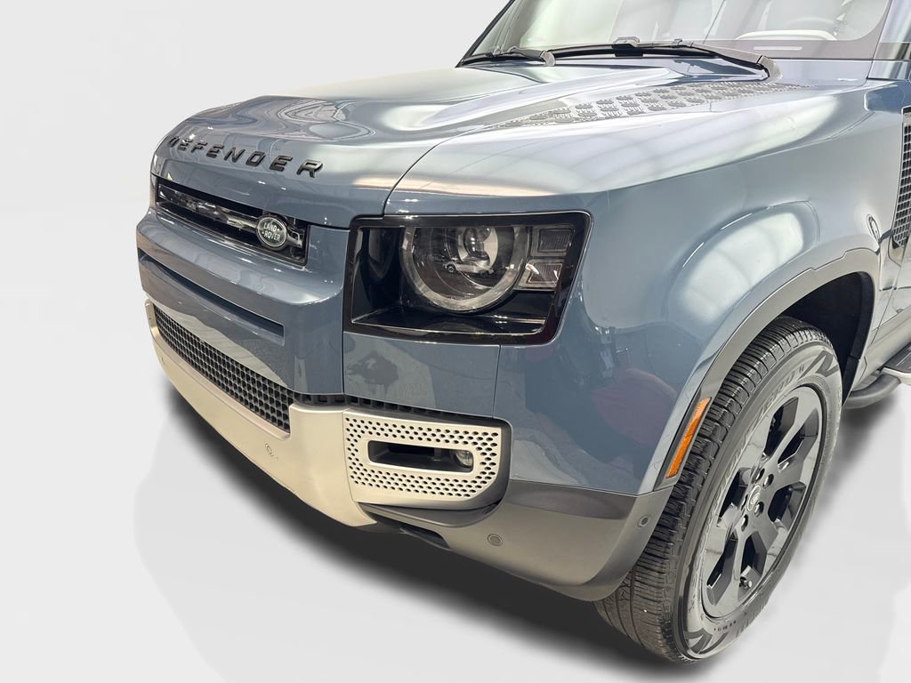 Used 2023 Land Rover Defender 110 SE AWD/4WD image 16