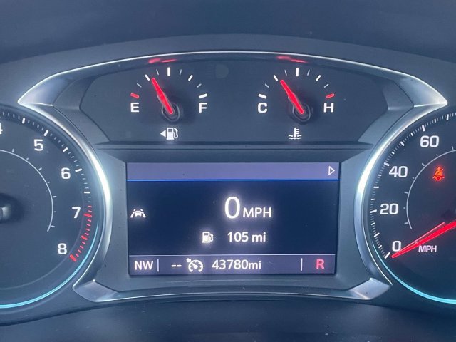 Used 2023 Chevrolet Traverse LT FWD image 27