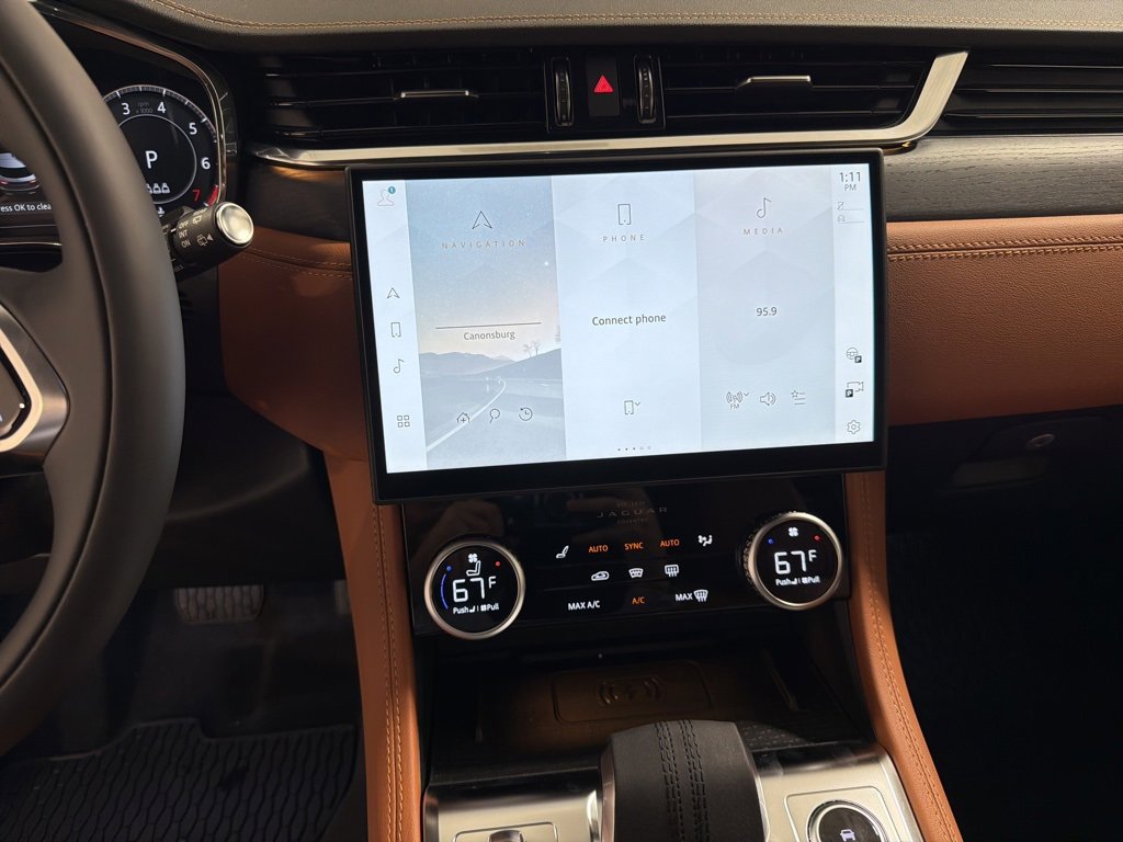 New 2026 Jaguar F-PACE R-Dynamic S image 16