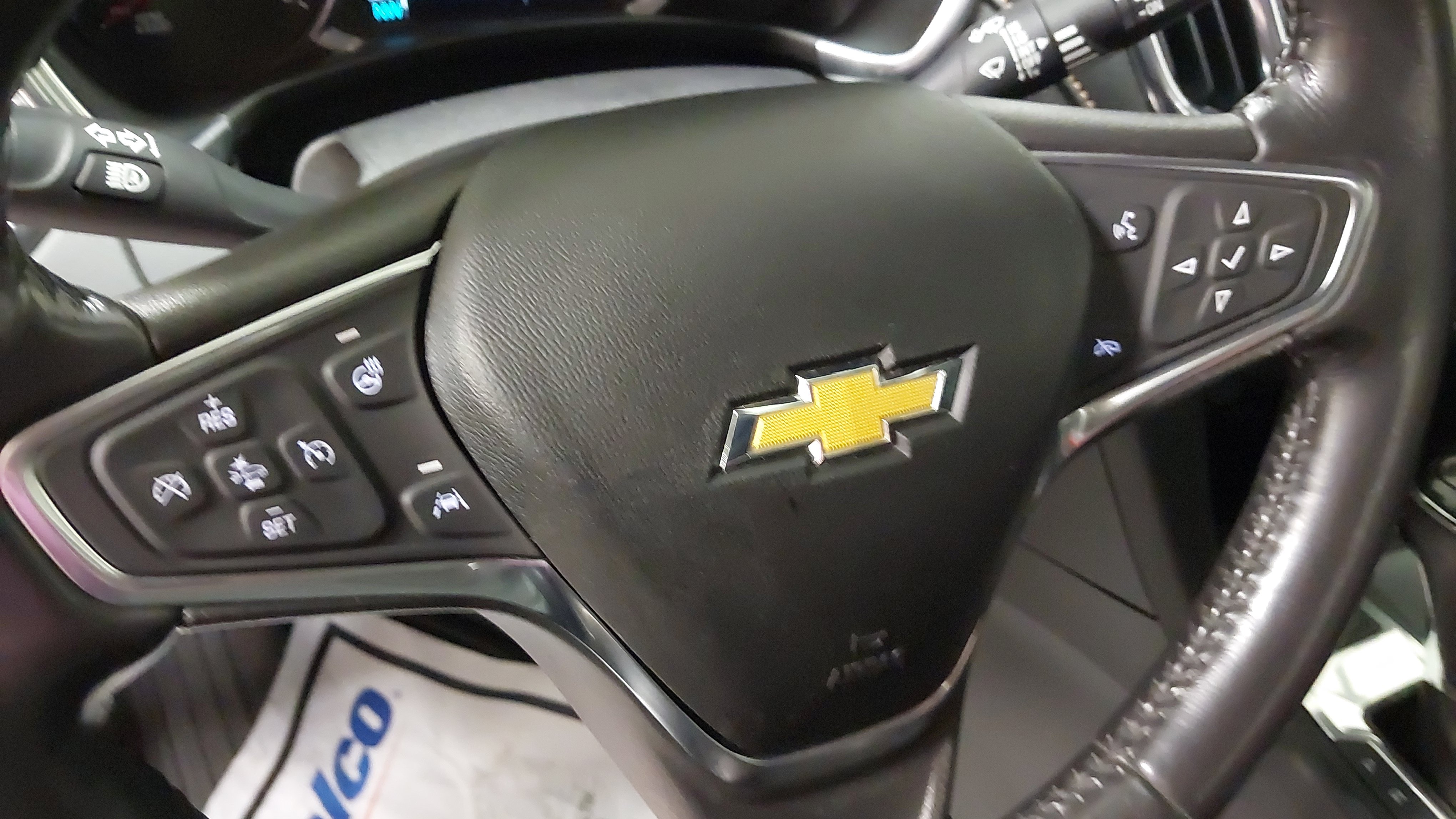 Used 2018 Chevrolet Equinox Premier AWD/4WD image 23
