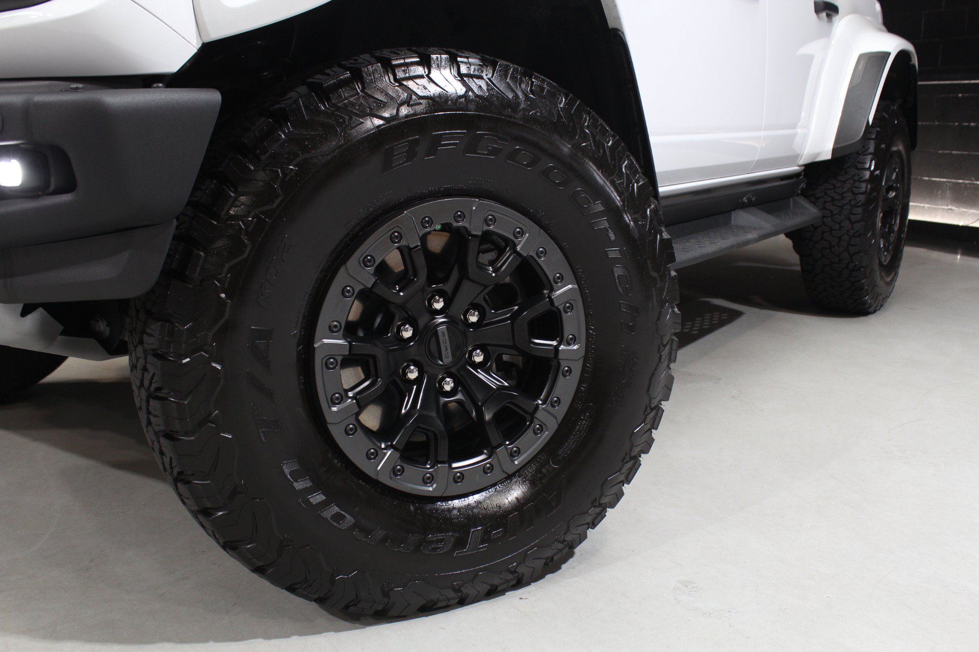 Used 2024 Ford Bronco Raptor w/ Interior Carbon Fiber Pack 6 AWD/4WD image 27